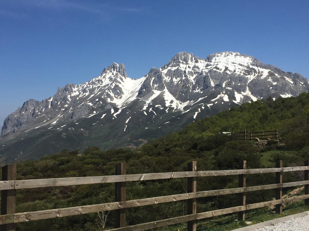 El Invernal De Picos Portilla de la Reina Exterior foto