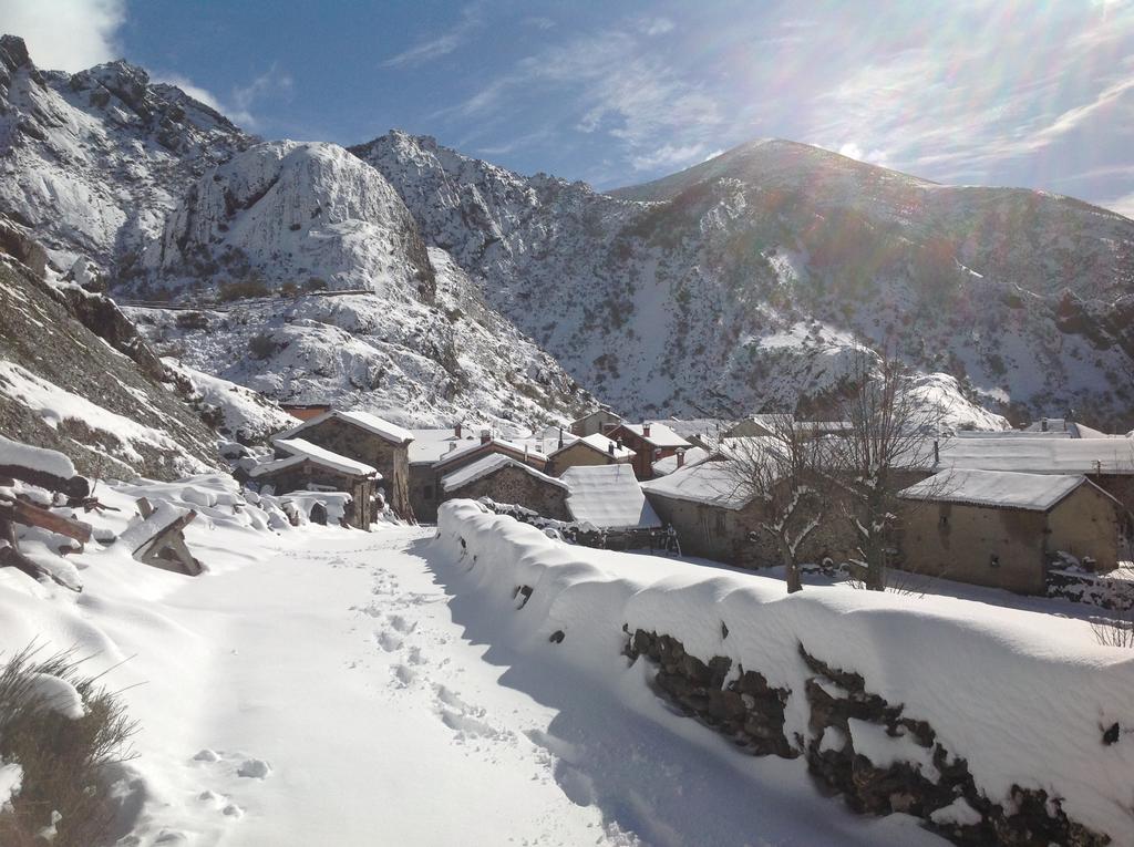 El Invernal De Picos Portilla de la Reina Exterior foto