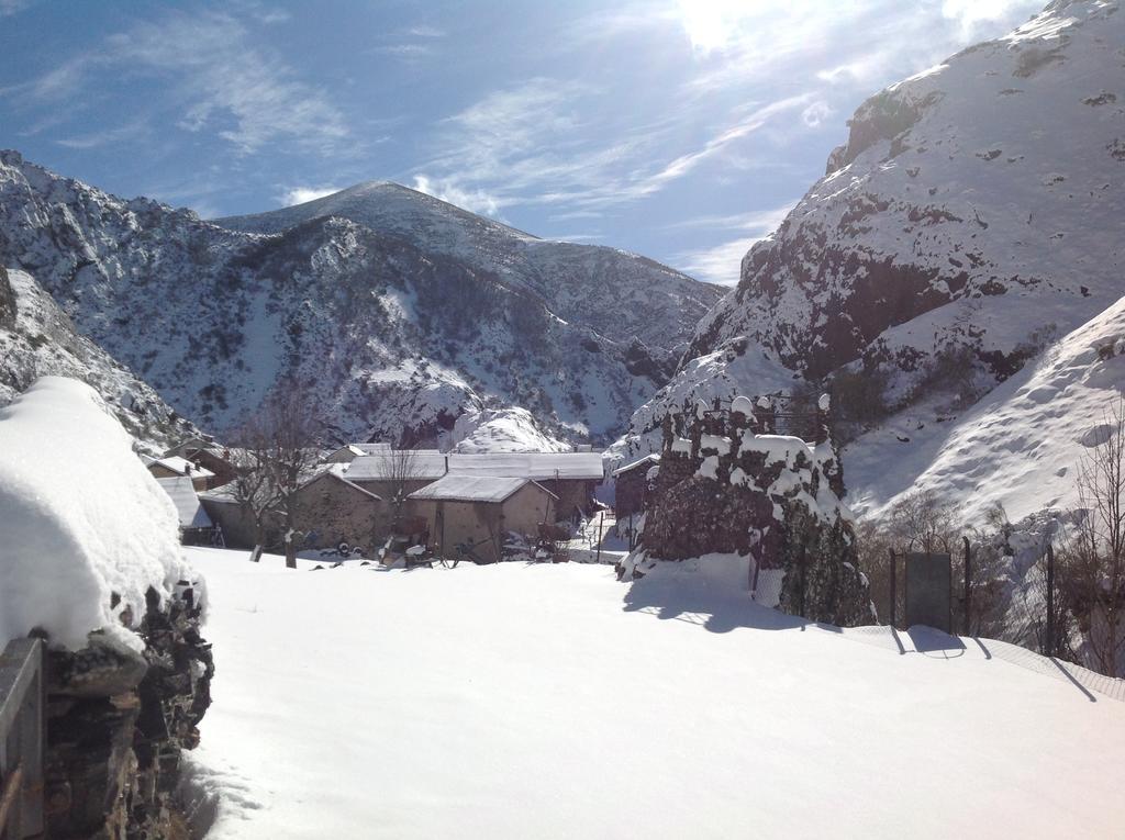 El Invernal De Picos Portilla de la Reina Exterior foto